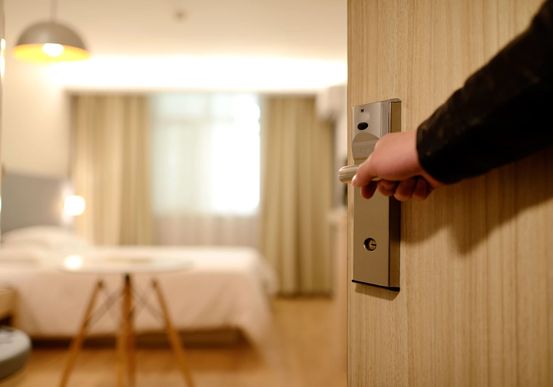what-does-hotel-insurance-cover.jpg