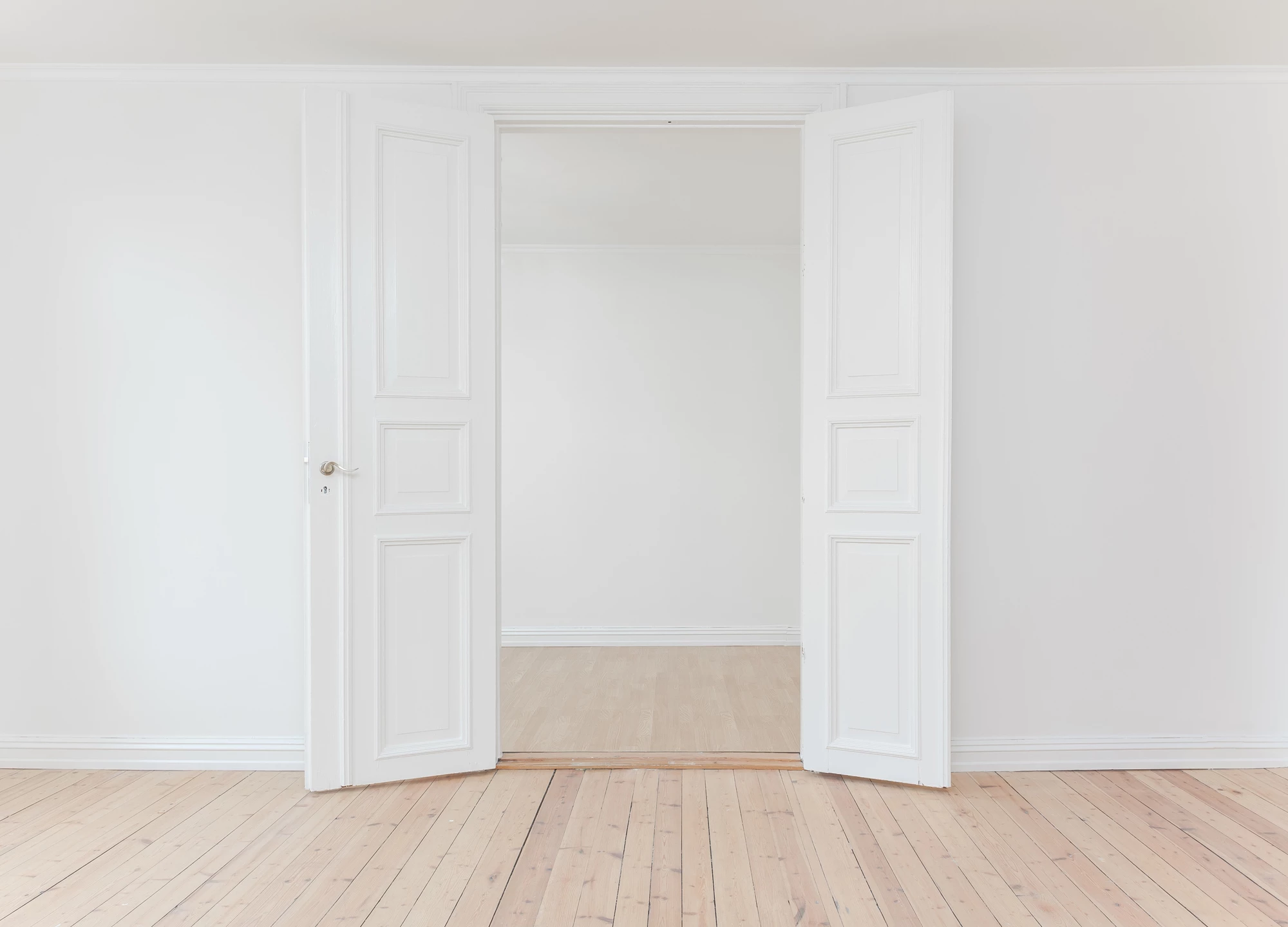 how-do-you-get-rid-of-an-empty-house-smell.jpg