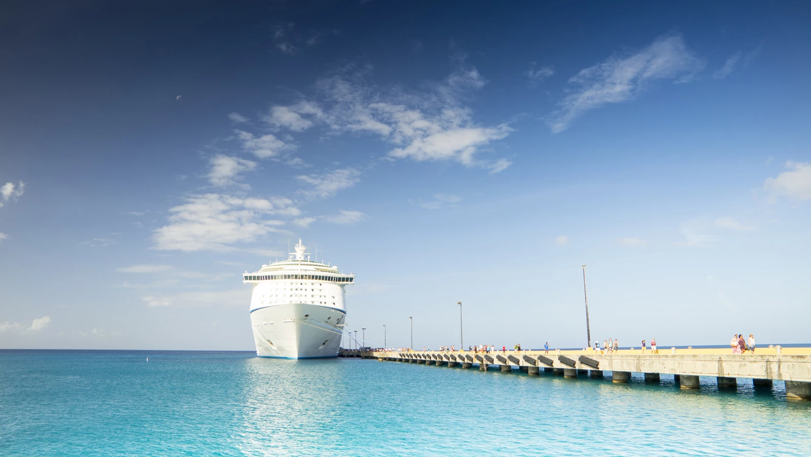 ever-thought-about-working-on-a-cruise-ship.jpg