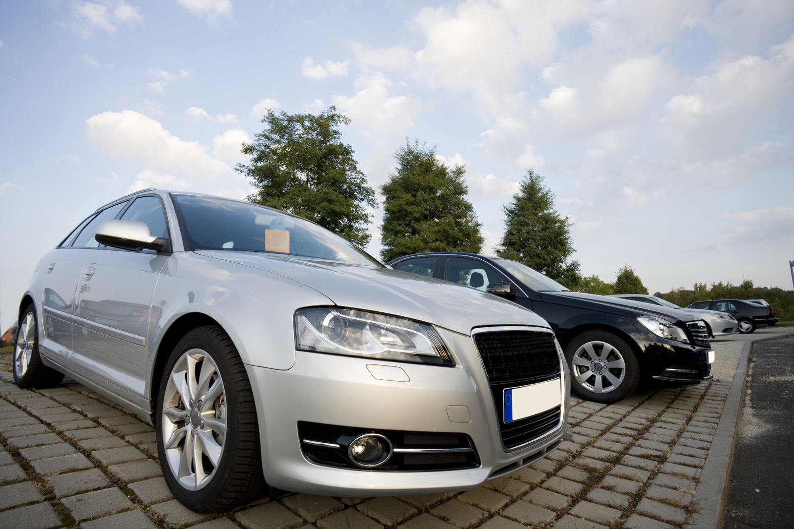 motor-traders-guide-to-car-warranties.jpg